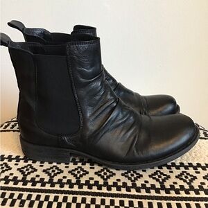 Miz Mooz Lissie Boot. Size 7.5